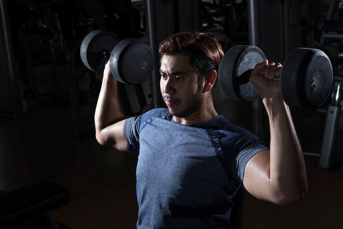 5 Shoulder Supersets to Level Up Your Workouts