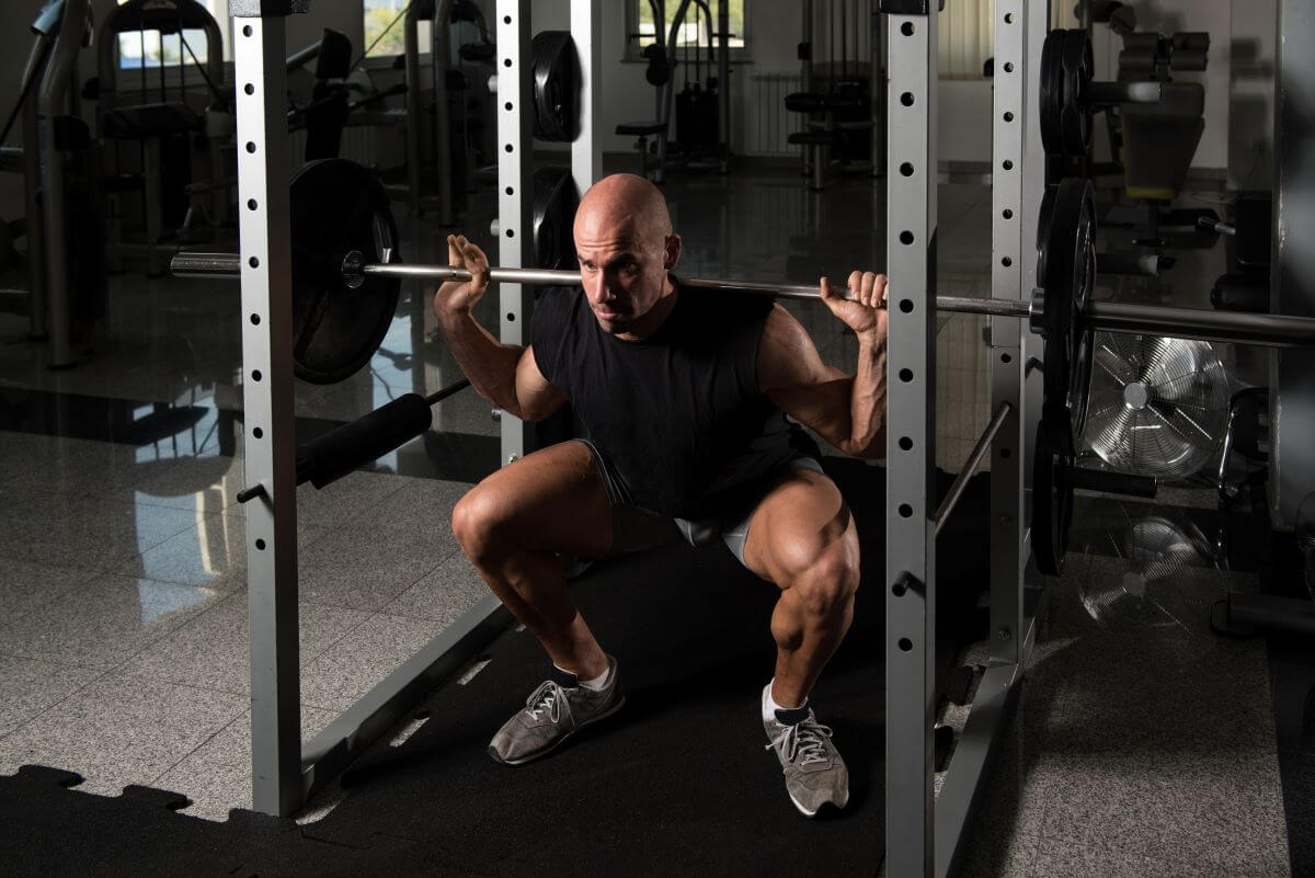 Barbell Squats: A Complete How-To Exercise Guide